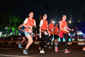 BIB: 22662, 2786
                            <button type="button" onclick="openModal(15276500)" class="btn btn-primary btn-sm float-right btn-popup" data-toggle="modal" data-target=".modal-high-quality">
                        <i class="fas fa-shopping-cart"></i> Add to Cart
                    </button>
                                            <button type="button" onclick="isThisMe(15276500, true)" class="btn btn-success btn-sm float-right btn-popup btn-isme hidden" data-toggle="tooltip" data-placement="bottom" title="นี่คือรูปของคุณใช่ไหม คลิกที่นี่เพื่อเอาเข้าอัลบั้ม">
                        <i class="fas fa-plus"></i> Add to album
                    </button>
                    <button type="button" onclick="isThisMe(15276500, false)" class="btn btn-warning btn-sm float-right btn-popup btn-isnotme hidden">
                        <i class="fas fa-ban"></i> Remove from album
                    </button>